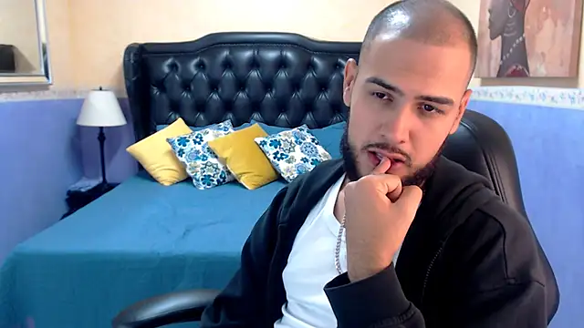 Marcus Soler online show from 09/29/25, 03:50