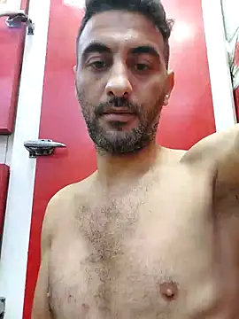 Snapshot of Mahdi99dido chatting on 10/28/25, 10:23 Mahdi99dido online show from 10/28/25, 10:23