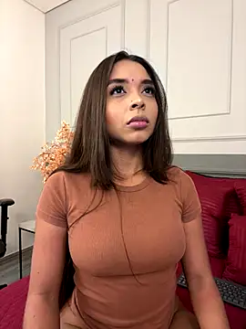 AnnyVega  online show from 10/14/25, 09:48