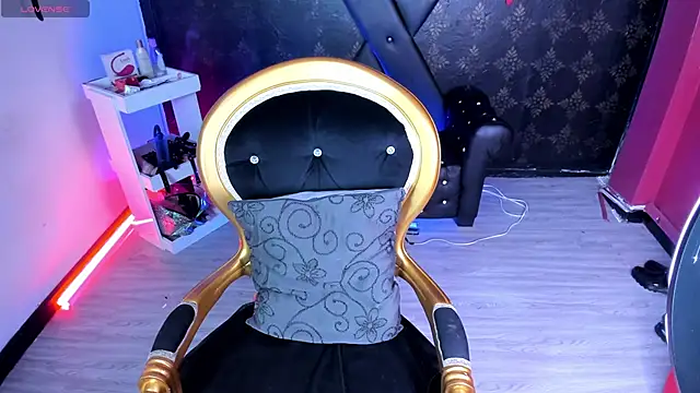 Sweettpleasure online show from 02/26/26, 03:00