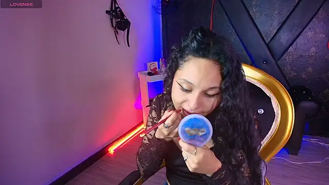 Sweettpleasure online show from 03/10/26, 02:22