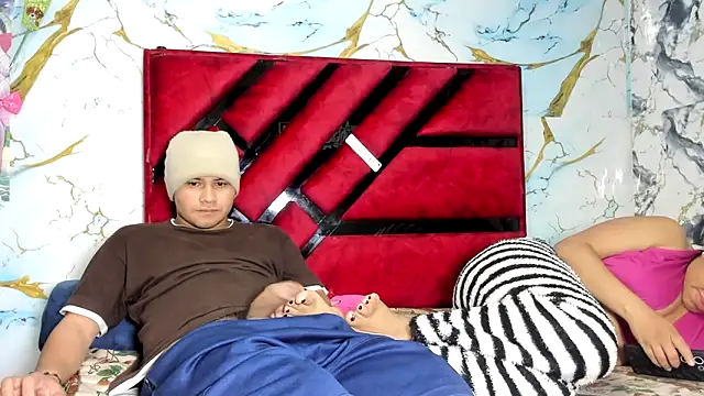 hot lady19 online show from 03/13/26, 06:14