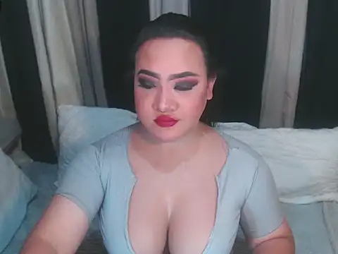 Hotcum ella online show from 04/19/26, 11:20