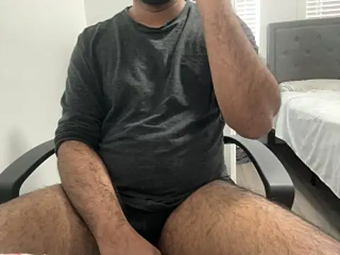 HothairyBoy2 online show from 02/02/26, 05:55