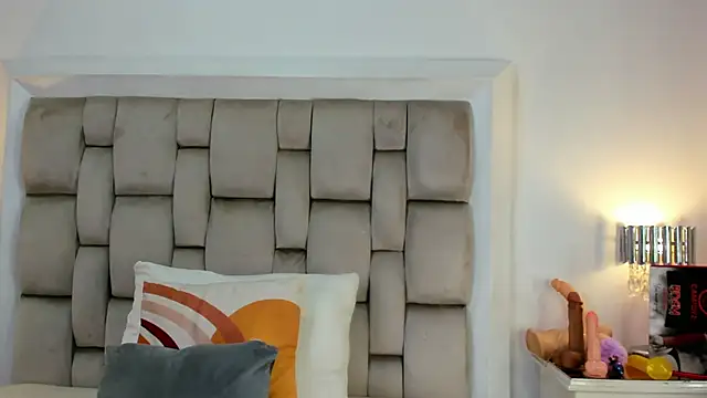 frehia dimou online show from 03/13/26, 11:17