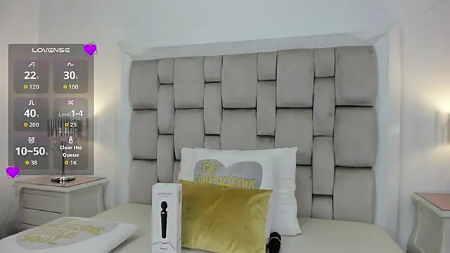 frehia dimou online show from 07/21/26, 11:12