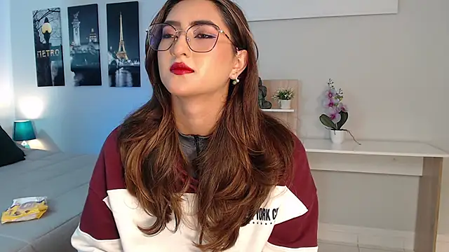 madame lottie online show from 09/13/25, 12:38