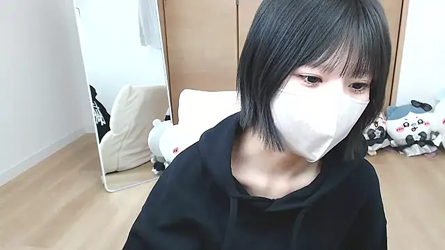 Snapshot of yuna_rin chatting on 06/09/26, 12:50 yuna rin online show from 06/09/26, 12:50