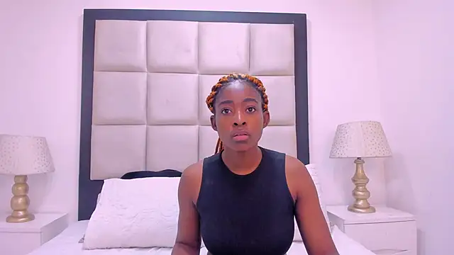 AdrianaCampbelll online show from 09/12/25, 01:55