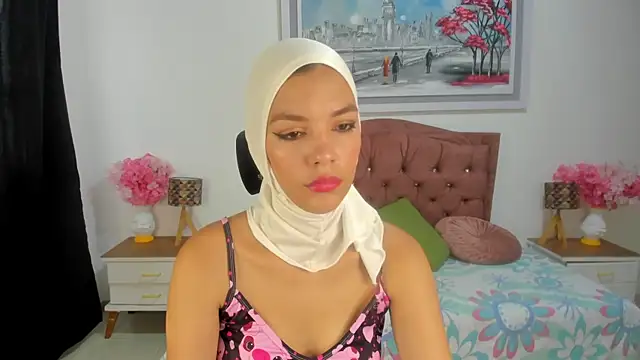 Snapshot of SofiaRivera1 chatting on 09/13/25, 07:57 SofiaRivera1 online show from 09/13/25, 07:57