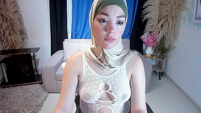 Snapshot of SofiaRivera1 chatting on 06/18/26, 09:19 SofiaRivera1 online show from 06/18/26, 09:19