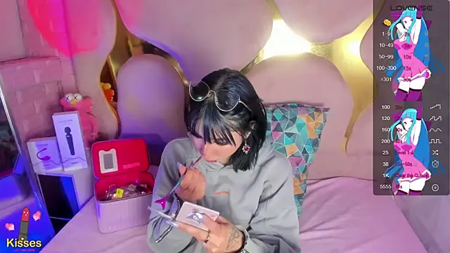 Niina Sissy online show from 03/05/26, 07:59