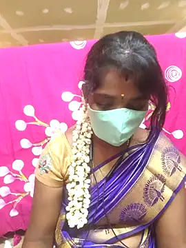 Snapshot of Tamil_Jillu chatting on 10/08/25, 06:22 Tamil Jillu online show from 10/08/25, 06:22