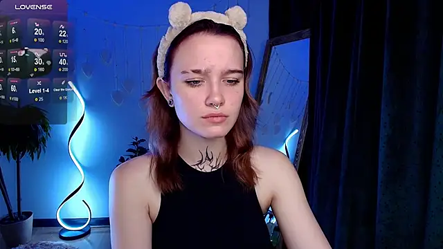 Elastikiss online show from 09/19/25, 02:35