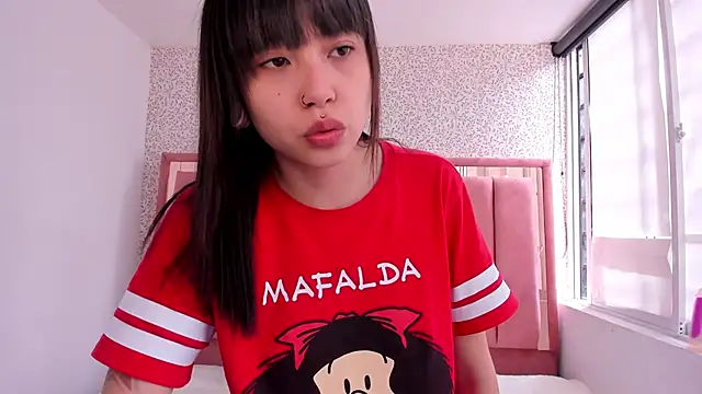 Hanna Lee   online show from 11/09/25, 03:43