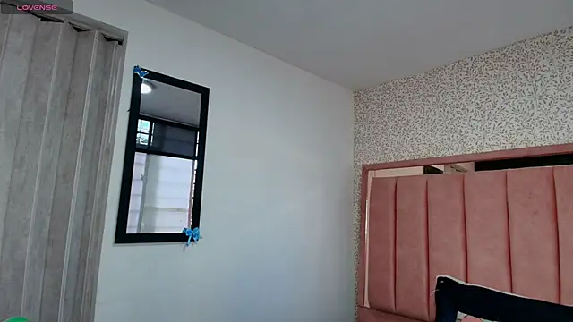 Hanna Lee   online show from 04/01/26, 08:50