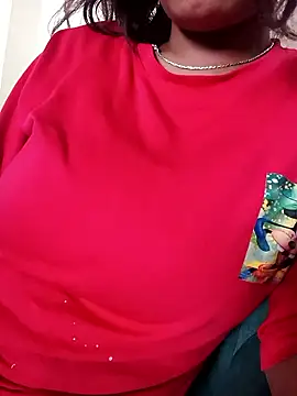 Snapshot of kissujaan chatting on 10/11/25, 06:56 kissujaan online show from 10/11/25, 06:56