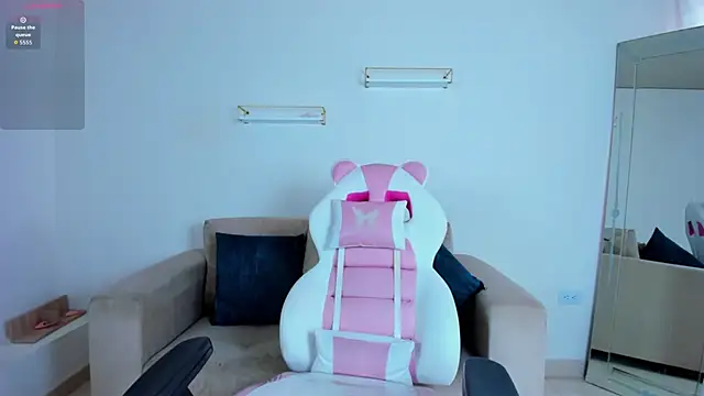 april smiith online show from 02/17/26, 12:12