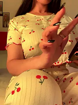 Snapshot of OnlyRima chatting on 09/24/25, 09:51 OnlyRima online show from 09/24/25, 09:51