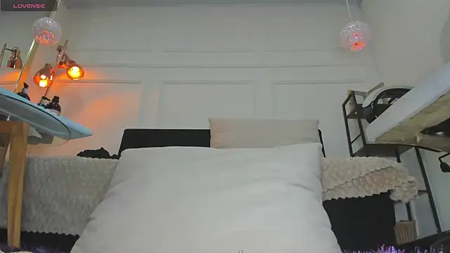 im Lorena online show from 12/05/25, 07:54