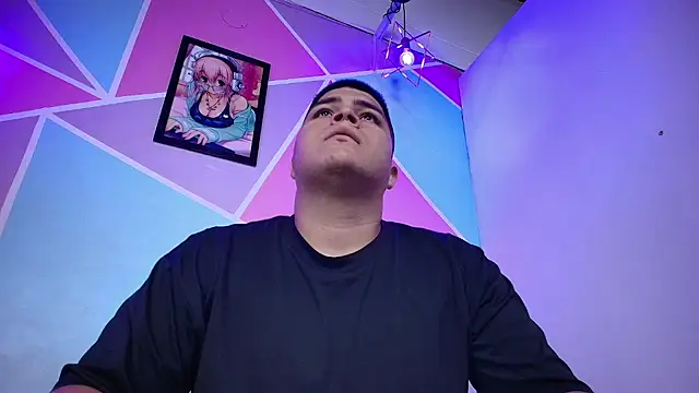 naomi campbel  online show from 03/11/26, 08:26