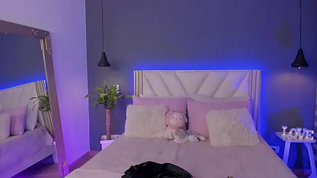 NaishaFord 1 online show from 04/08/26, 03:28