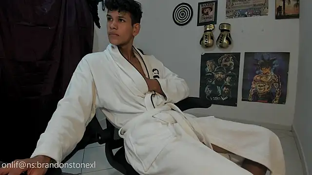 brandonstonexl online show from 10/24/25, 10:06