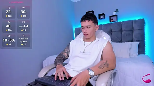 Thomas moon online show from 01/17/26, 01:05