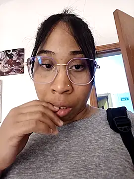 Elowen Clark online show from 02/20/26, 07:03