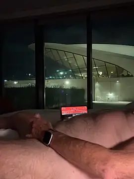 Snapshot of jimmy94595 chatting on 10/15/25, 01:17 jimmy94595 online show from 10/15/25, 01:17