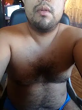 Hotknight online show from 10/12/25, 09:58