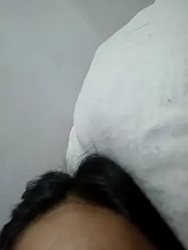 Snapshot of sanu_07 chatting on 04/29/26, 05:06 sanu 07 online show from 04/29/26, 05:06