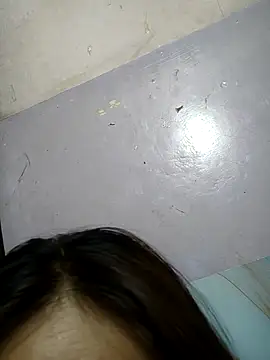 Snapshot of sanu_07 chatting on 05/14/26, 05:03 sanu 07 online show from 05/14/26, 05:03