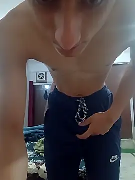 Snapshot of Yourrambo chatting on 04/05/26, 02:42 Yourrambo online show from 04/05/26, 02:42