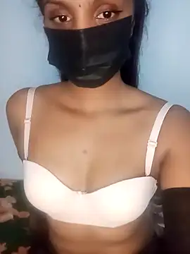 Snapshot of kissy_doll chatting on 10/10/25, 07:02 kissy doll online show from 10/10/25, 07:02