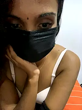 Snapshot of kissy_doll chatting on 12/02/25, 06:03 kissy doll online show from 12/02/25, 06:03