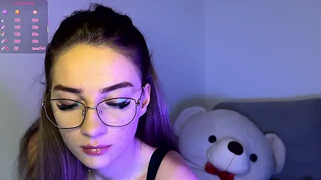 ScarlettSmithX online show from 12/18/25, 08:37