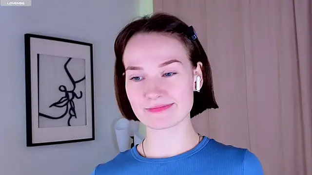 QueenieHathaway online show from 10/08/25, 01:47