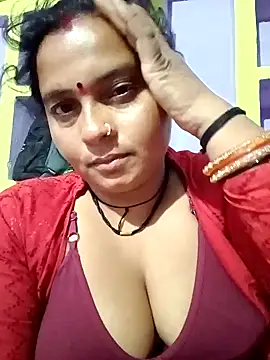 Snapshot of Hot_komal1 chatting on 04/24/26, 10:45 Hot komal1 online show from 04/24/26, 10:45