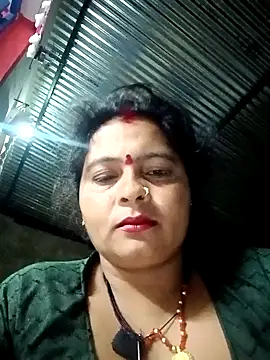 Snapshot of Hot_komal1 chatting on 05/20/26, 08:26 Hot komal1 online show from 05/20/26, 08:26