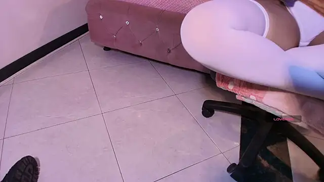 Terraelowen online show from 11/09/25, 11:41