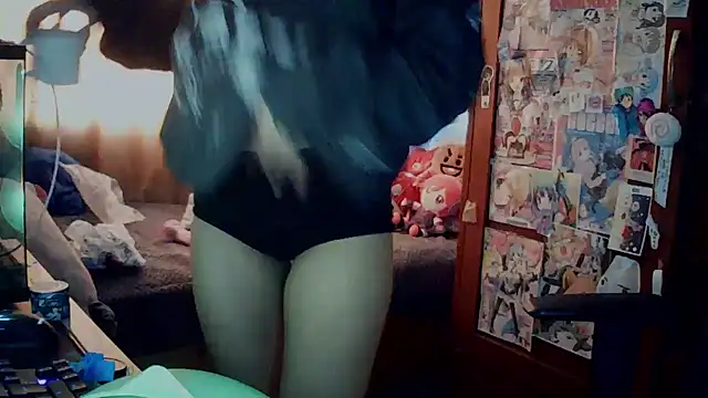 Terraelowen online show from 03/25/26, 02:45