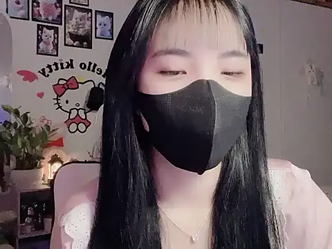 keelinnn19 online show from 11/27/25, 07:27