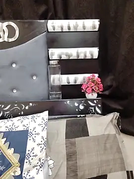 Suhana Darling online show from 02/24/26, 05:22