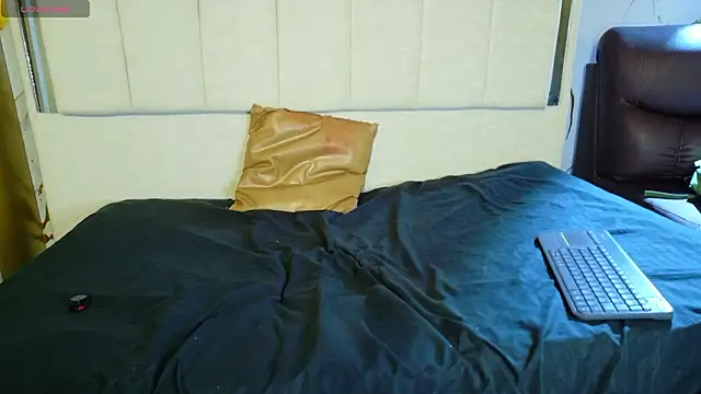 angeles azul online show from 03/09/26, 01:04