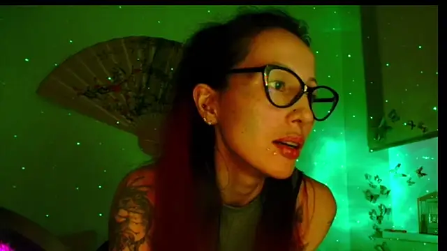 KiotoShine online show from 10/08/25, 06:49