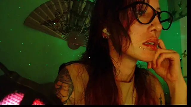 KiotoShine online show from 12/03/25, 09:13