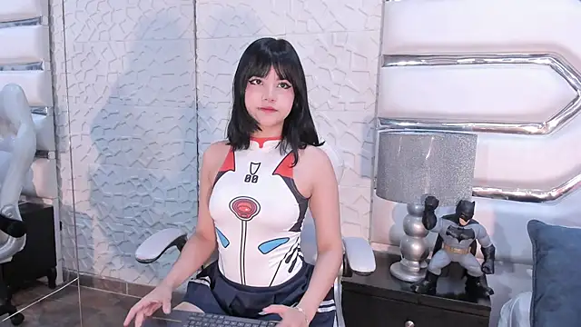 TatiLee online show from 12/20/25, 02:35