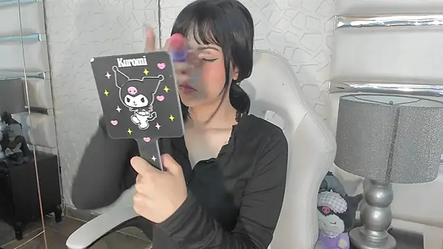 TatiLee online show from 03/19/26, 02:54