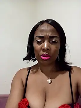 Snapshot of SEXYMOANSXX chatting on 02/02/26, 05:17 SEXYMOANSXX online show from 02/02/26, 05:17